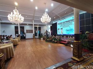 Di Hadapan DPRD Sumsel, Irjen Firli Bicara Uang Ketok Palu
