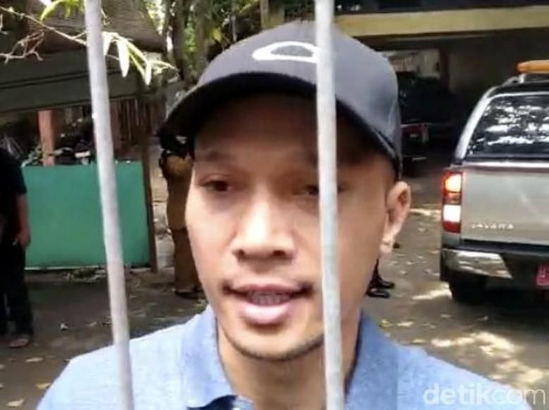 Foto: Sosok Bima Aryo, Presenter Pemilik Anjing Malinois yang Tewaskan ART Foto: Rolando/detikcom Foto: Sosok Bima Aryo, Presenter Pemilik Anjing Malinois yang Tewaskan ART Foto: Rolando/detikcom