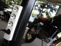 Tes Perdana Motor Listrik Trail Buatan Bandung