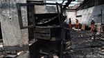 Pabrik Sepatu di Penjaringan Ludes Terbakar