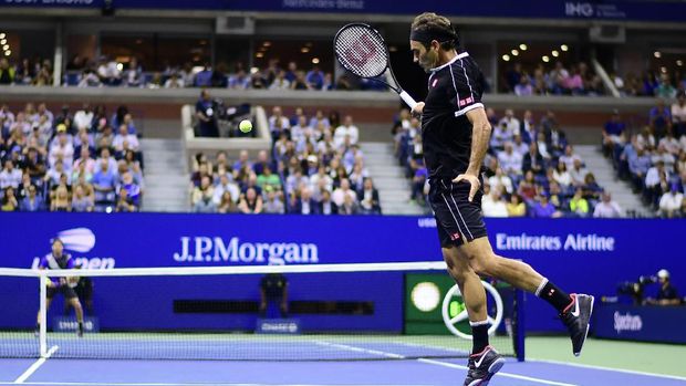 Kalahkan Federer dalam Duel 5 Set, Dimitrov ke Semifinal AS Terbuka