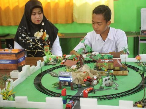 Anak Tukang Permak Baju di Sragen Raih Penghargaan Lomba Robotika Internasional
