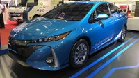 Tidak hanya teknologi kendaraan elektrifikasi, pilihan teknologi flexi engine yang dapat mengakomodasi bahan bakar berbasis nabati/bio seperti biodiesel dan etanol juga tersedia, bahkan ethanol engine telah diekspor utuh sejak tahun 2012 ke Argentina. Istimewa/Dok. Toyota Indonesia.