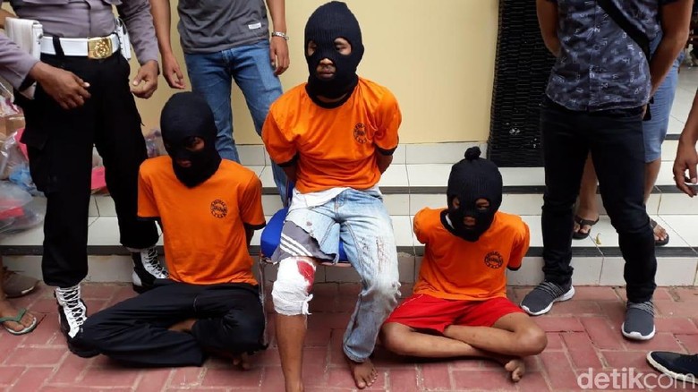 Pemangku Adat Minta 3 Pembunuh dan Pemerkosa Gadis Baduy Dihukum Berat Pemangku Adat Minta 3 Pembunuh dan Pemerkosa Gadis Baduy Dihukum Berat