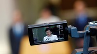 Langkah pertama, pemerintah Hong Kong akan secara resmi mencabut RUU ekstradisi demi sepenuhnya menenangkan kekhawatiran publik. Kedua, pemerintah Hong Kong akan sepenuhnya mendukung kinerja Dewan Pelaporan Polisi Independen (IPCC). Kai Pfaffenbach/Reuters.