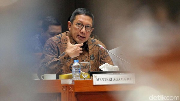 Menag Raker dengan Komisi VIII Bahas Anggaran 2020