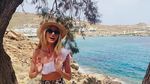 Foto: Liburannya Model Cantik Inggris, Sophie Sumner