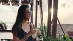 Theresa, Asisten Cantik Nia Ramadhani yang Kerap Pamer Momen Kulineran