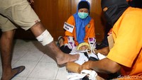 Aulia dan dua eksekutor lainnya membunuh Edi Candra Purnama dengan cara dibekap dengan handuk.