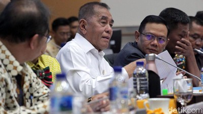 Komisi I dan Pemerintah Rapat Bahas Papua