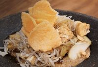 Masak Apa Hari Ini : Soto Tangkar dan Semur Jengkol yang Sedap