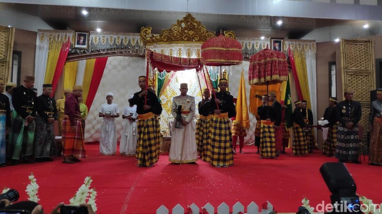 80 Raja Se-Nusantara Hadiri Penobatan Raja Turikale Maros VIII 80 Raja Se-Nusantara Hadiri Penobatan Raja Turikale Maros VIII