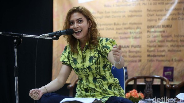 Penyair Indonesia dan Malaysia Bersatu dalam Puisi