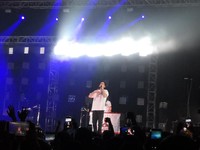 Haru Biru Penampilan Mike Shinoda di Jakarta