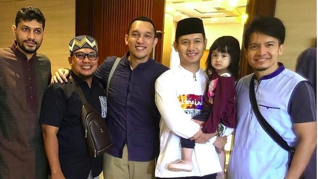 Ketika Ustaz Abdul Somad Menjawab Pertanyaan Para Seleb soal Islam