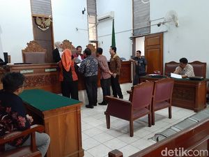 Minta Gugatan Ikan Koi Mati Ditolak, PLN: Listrik Padam Bukan Disengaja