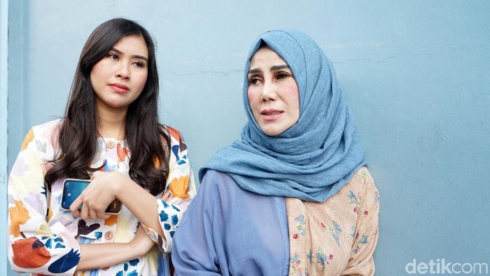 Syahnaz Sadiqah dan Amy Qanita saat ditemui di studio Trans TV.