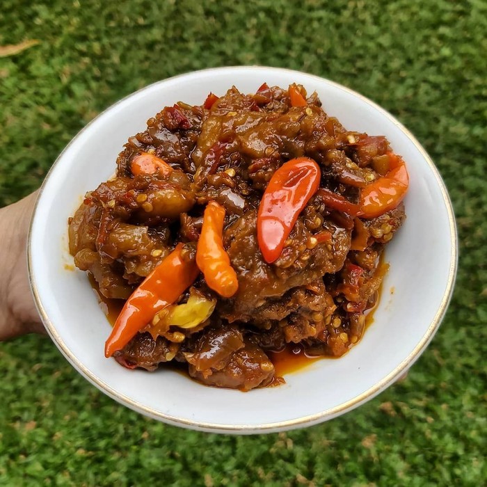Santap Nasi Hangat dengan 5 Oseng Mercon Pedas yang Bisa Dibeli Online