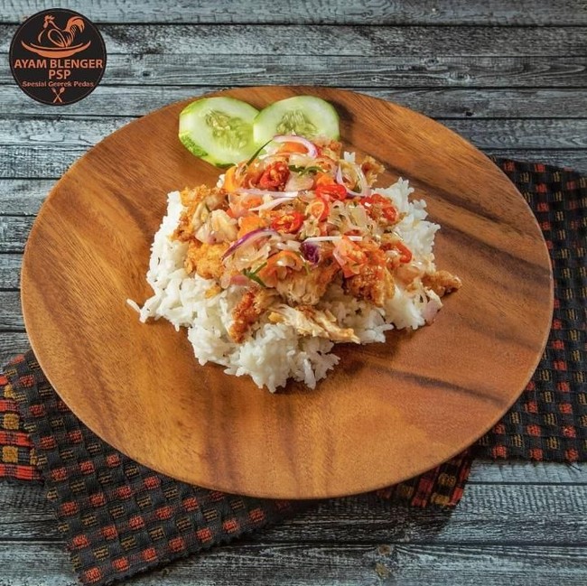 Penggemar Ayam Geprek, Ini 5 Ayam Geprek Ekstra Pedas Mampus