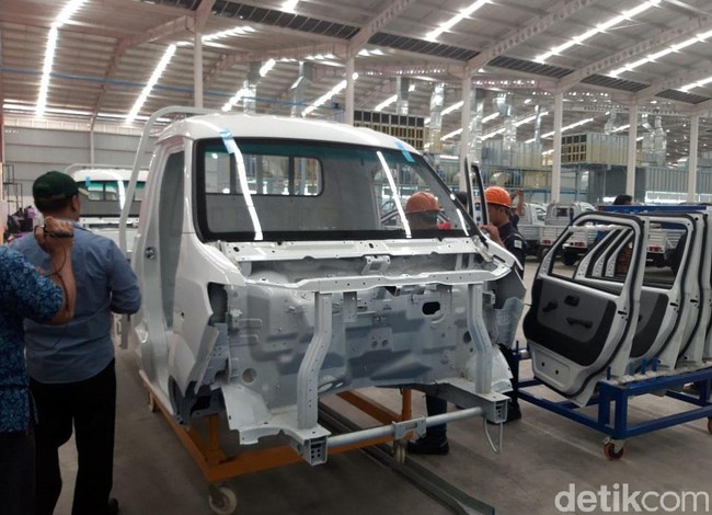 Esemka Tegaskan Bukan Mobil China