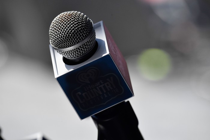 Cara bikin podcast gampang pakai Anchor. Foto: Frazer Harrison/Getty Images Cara bikin podcast gampang pakai Anchor. Foto: Frazer Harrison/Getty Images