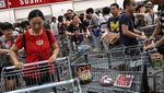 Antre Panjang hingga Berebut Daging, Warga China Antusias Datangi Costco