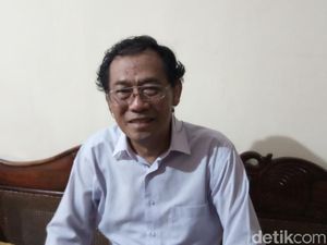 Polisi Periksa Ahli Terkait Penjatuhan Jokowi Sri Bintang Pamungkas