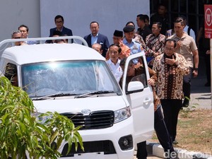 Kiprah Jokowi dan Esemka: Bikin Orang Tergiur Beli, Kini Digugat