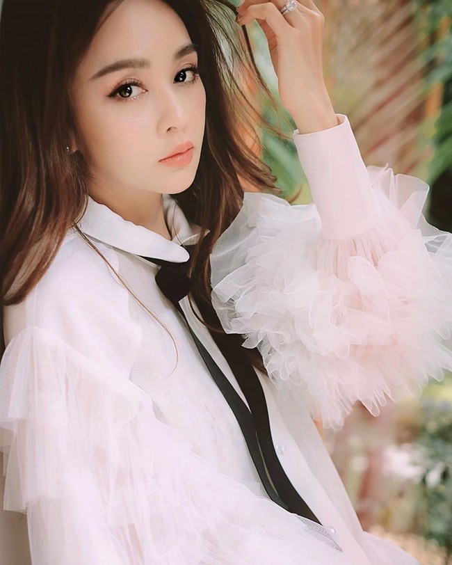 Aktris berusia 39 tahun ini menambahkan bahwa ia terus memompa ASI setelah dokter meyakinkannya bahwa itu bukan masalah serius Foto: Instagram