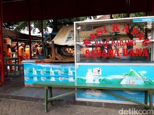 Direlokasi, Loksem Nasi Kapau di Kramat Raya Sudah Dikosongkan
