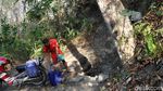 Alami Kekeringan, Warga Grobogan Mencari Air Hingga ke Hutan