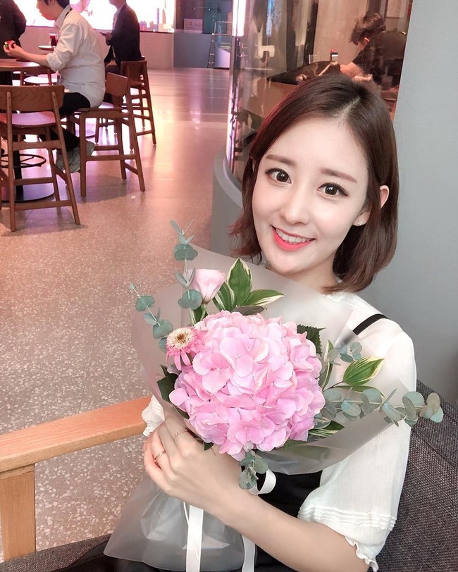 Hubungan Chanyeol dengan kakaknya terbilang dekat. Penggemar EXO melihat Park Yoo Na sebagai sosok pendukung terbesar dalam karier Chanyeol. Foto: Instagram/@yooranna