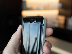 Lebih Dekat dengan Nokia 2720 Reborn