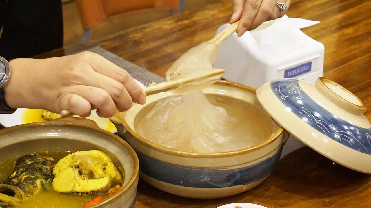 Cara Makan Papeda