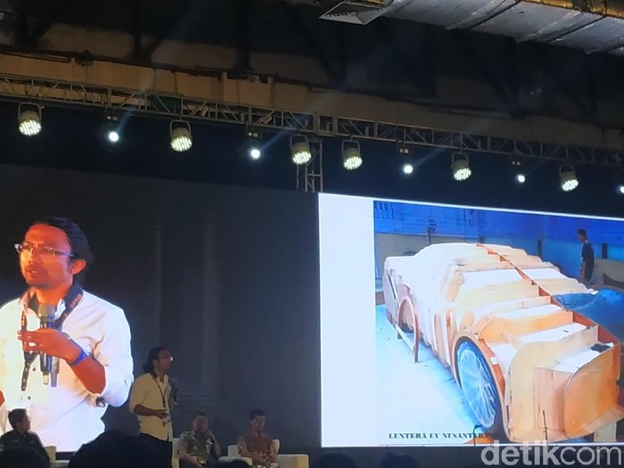 Baterai mobil listrik buatan Dasep Ahmadi