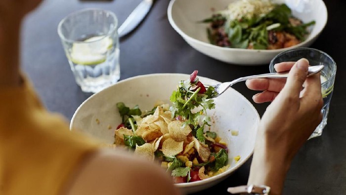 Ilustrasi pola makan alias diet sehat. Foto: iStock Ilustrasi pola makan alias diet sehat. Foto: iStock