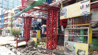 Foto: Pembongkaran loksem kuliner Nasi Kapau. (Rahel-detikcom)