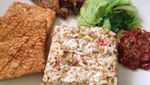 Raos Pisan! Sarapan Nasi Tutug Oncom Lauknya Ikan Asin