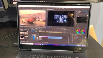 ProArt StudioBook One (W590G6T) menjadi laptop pertama di dunia yang menghadirkan GPU NVIDIA Quadro RTX 6000.  Foto: Asus
