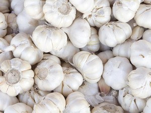 3 Manfaat Bawang Putih untuk Jerawat