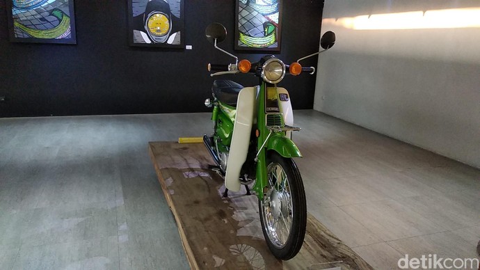 Motor Klasik Pak Tino Sidin Dilelang