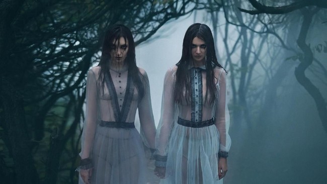 Kecanduan Cerita Horor