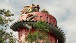 Ngeri! Bangunan Kuil Ini Dililit Naga Raksasa