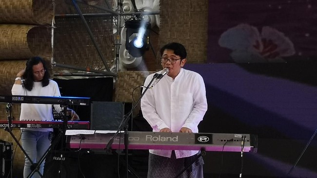 Bisikan Lagu Baru dari Mondo Gascaro di Soundrenaline 2019