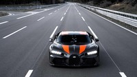 Mobil sengaja dimodifikasi demi bisa memecahkan rekor tersebut. Foto: Bugatti