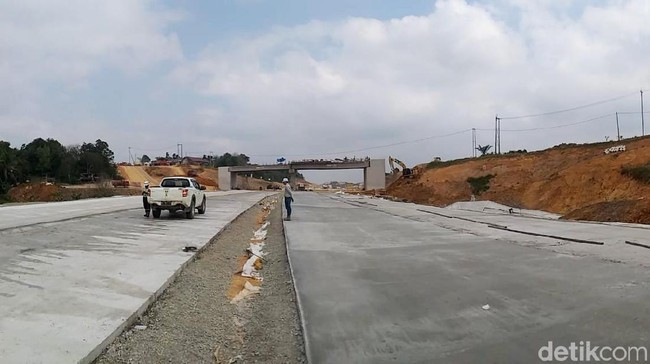 Menanti Jalan Tol Pertama di Kalimantan Rampung