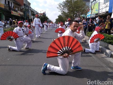 Ribuan Pesilat Nusantara dan Mancanegara Tumpah Ruah di Malioboro
