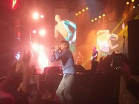 Malam Minggu Tak Terlupakan Penampilan Liar Suede