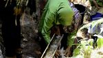 Potret Perjuangan Warga Pekalongan Cari Air Bersih di Hutan Pinus