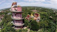 Naga itu berlubang dan dimungkinkan untuk memanjat menembus tubuhnya sampai ke puncak. Istimewa/Avaxnews.
